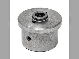 Idler Gear Hub fits Massey Ferguson 2500 4500 20 35X 40 135 150 154-4 233 235 240 240P 243 245 250 253 254-4 263 360 364S 451 2200 4215 4315 4320 35 203 205 230 2135 731204M1 fits Massey Harris 50