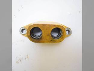 Used Oil Cooler Adapter John Deere 7400 9760 STS 8320 9650 STS 9650 9660 STS 8200 7820 8100 8210 7710 8420 9510 8110 9750 STS 8400 9610 8120 9400 8410 7810 9550 7200 8300 9660 7610 8310 7720 8220