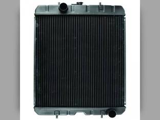 Radiator Case 450 440 SR150 435 440CT 420CT 450CT 420 465 445 445CT 410 430 87013856 New Holland L185 LS185B LS180B C190 C175 C185 L180 LT190B LT185B L190 LS190B L175 87013856