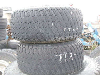 SET FRONT&REAR TURF TIRES F<29/12.5-15,R<44X18/20 ON WHEELS