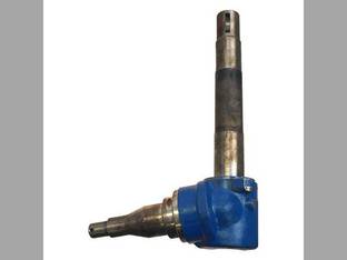 Spindle - Left Hand fits Ford 5000 5100 5600 6600 7000 7100 7600 D2NN3106C