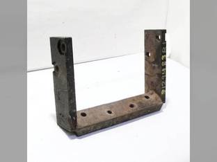 Used Swinging Drawbar Support fits International 248 484 485 fits Case IH C50 C60 C70 C80 C90 C100 CX50 CX60 CX70 CX80 CX90 CX100 395 495 595 695 895 995 3230 4210 4230 4240 3220 3129483R2 3129483R1