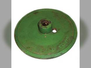 Used Pulley Half Compatible with John Deere 4420 3300 4400 H80724