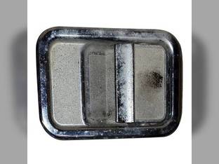 Used Cab Door Handle Exterior Right Hand International 6588 3788 3688 986 5288 1086 3588 3288 Hydro 186 6788 3088 1486 6388 1586 5488 5088 3388 886 786 111332C1
