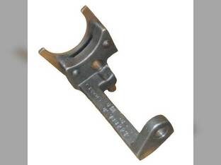 Used Shifter Fork fits John Deere 4000 4020 4040 4050 4055 4230 4240 4250 4255 4320 4430 4440 4450 4455 AR46768 R44995