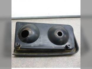 Used Front Fender Light Panel - RH John Deere 4050 4240 2955 4450 4040 4430 2950 4640 2350 4755 2750 2550 4840 4555 2755 4250 4650 2355 4030 2940 4630 4255 2555 4055 3140 4955 4440 4850 4230 4455