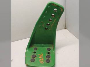 Used Fender Bracket - LH John Deere 5715 7320 7230 7700 6220 7400 7330 7520 6615 5415 6330 7800 6603 6715 6520L 6430 7500 6420L 6230 7220 6415 5425 6420 7300 6215 5615 5625 6120 6320 7200 7420 6320L