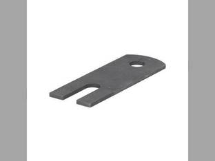 Latch Spring - Lower International 660 350 130 856 666 1206 100 2706 330 2806 230 460 400 806 340 1026 2504 450 Cub 560 2826 2856 766 Hydro 86 826 240 706 544 140 300 200 504 966 2756 756 606 656