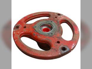 Used Front Wheel Hub IH International 450 400 M 8284DB