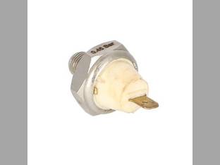 Oil / Fuel Pressure Switch International 786 756 1468 656 1456 826 706 544 966 3788 3288 806 1568 3088 1486 3388 1256 1466 766 1066 3688 1206 Hydro 100 986 1586 1566 1086 3588 856 666 Case Case IH