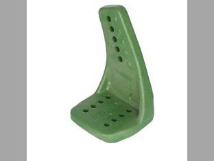 Fender Bracket - RH John Deere 5715 7320 7230 7700 6220 7400 7330 7520 6615 5415 6120 6320 7200 7420 6320L 6520L 6430 7500 6330 7800 6603 7130 6715 5425 6420 7300 6215 5615 5625 6420L 6230 7220 6415