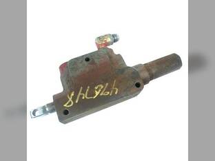 Used Remote Valve Assembly fits International Hydro 70 Hydro 86 404 504 544 656 664 666 686 706 756 806 826 856 1206 1256 2504 2544 2656 2706 2756 2806 2826 2856 4100 21206 21256 606 2606 390826R94