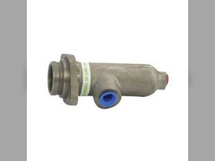 Brake Master Cylinder Massey Ferguson 3065 3140 2685 3670 2680 8150 8140 3050 3660 3060 3630 6150 3125 3635 3075 3645 3680 2645 3120 6180 2640 6140 3650 3095 3655 6190 6170 8160 3690 2725 8120 3070