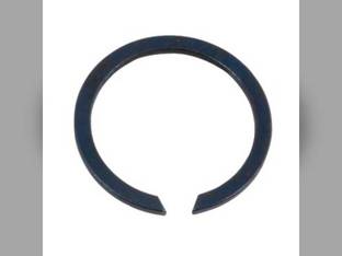 Snap Ring - Internal fits Massey Ferguson TO35 20 30 31 35 50 135 150 165 175 178 230 235 240 245 2135 3165 20C 30 31 40 50 50B 65 20 20C 31 40 50 50B 65 2135 30 195222M1