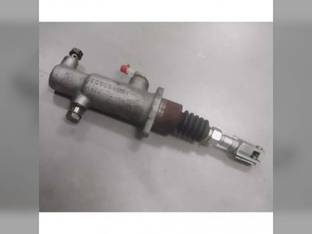 Used Brake Master Cylinder Case IH Maxxum 120 Maxxum 130 Maxxum 125 MXU125 Maxxum 140 Maxxum 110 MXU135 MXU115 MXU110 MXU100 Maxxum 115 New Holland T6070 T6020 T6060 T6050 TS115A T6040 T6030 T6010