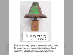 Used Hitch Lock Assembly John Deere 6410 6400 6403 6520 6120 6320 7320 6220 6405 7220 6415 6210 6510 6300 6603 6500 7515 6110 6310 6715 6420 6215 6605 6200 6615 AL77756