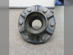 Used Wheel Hub fits Ford TW5 TW10 TW15 TW20 TW25 TW30 TW35 3910 4400 4610 5100 5110 5600 5610 5700 5900 6410 6600 6610 6700 6710 6810 7100 7600 7610 7700 7710 8000 8700 9000 9700 3400 5000 7000 313020