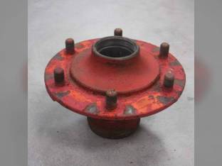 Used Front Wheel Hub Ford 860 851 8N 861 900 661 2031 821 981 4120 651 881 4110 611 641 600 2000 631 630 601 941 501 901 621 2120 2110 961 700 650 841 4000 971 NAA 620 681 951 701 801 800 811 871 671