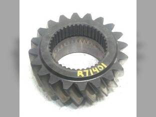 Used MFWD Drive Shaft Gear John Deere 4050 4455 4250 4450 4255 4055 R71401