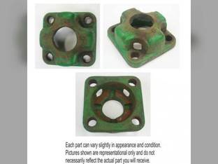 Used Retainer fits John Deere CTS 4420 6601 6620 6622 7720 7721 7722 8820 9400 9410 9450 9500 9501 9510 9550 9560 9600 9610 9650 9660 9750 9860 200 213 215 216 218 220 222 224 230 900 918 920 H89525