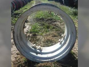 Used 15" X 30" 4 Double Loop Rear Rim Ford 7910 2810 4630 335 2910 5900 7610 5110 4610 6710 3610 5610 8210 2610 4110 2310 7710 4130 6810 3910 6610 Massey Ferguson New Holland Allis Chalmers White