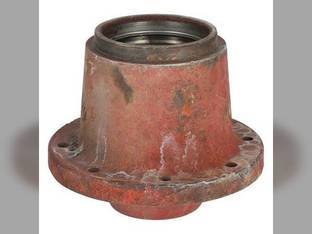 Used Wheel Hub Case IH 8910 1644 7130 1666 2344 1620 7140 7230 7120 2366 7210 7250 1640 7150 8920 2166 7240 7220 8950 2144 7110 1660 8940 8930 McCormick International 5088 5288 1440 1460 1420 5488