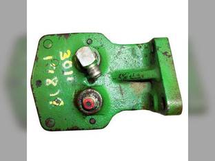 Used BreakAway Coupler RH John Deere 3010 4010 AR30777