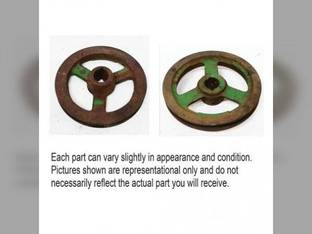 Used Rotary Screen Drive Shaft Pulley Compatible with John Deere 7700 7720 8820 7722 6600 6602 6620 6622 3300 4400 H89969