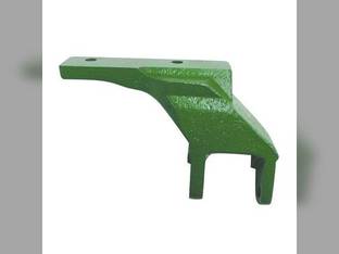 Used Alternator Bracket John Deere 4240 5720 4840 8440 4440 9940 4640 5730 8820 8430 R69636