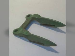 Used Sickle Guard John Deere 918 6601 930 924 95 6622 224 45 230 920 925 915 220 215 105 913 6602 922 Massey Ferguson 70 70 850 60 60 750 750 540 510 410 205 550 760 760 80 80 860 860 300 New Holland