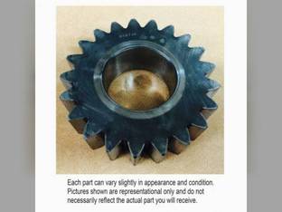 Used Pinion Gear John Deere 4050 4240 4230 4040 4430 R56732