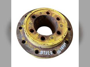 Used Bare Dual Hub fits John Deere 4560 4760 4960 7200 7400 7600 7700 7800 8100 8110 8200 8210 8300 8310 8400 8410 8760 8770 8870 8960 8970 9100 9120 9200 9220 9300 9320 9400 9420 9520 9620 R111007