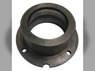 Used Main Shaft Bearing Cage fits International 856 986 1086 1486 1566 1568 1586 2856 3688 3788 6388 6588 6788 529283R2