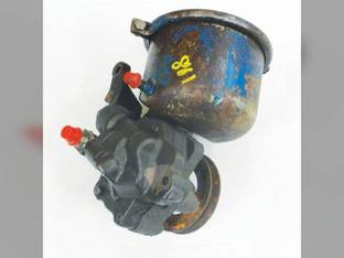 Used Power Steering Pump Assembly - Vertical Reservoir Ford 671 661 650 651 601 611 621 600 631 641 501 800 700 701 681 900 901 941 861 851 801 2000 2110 2120 2130 4000 4030 4110 4120 4130 971 NAA