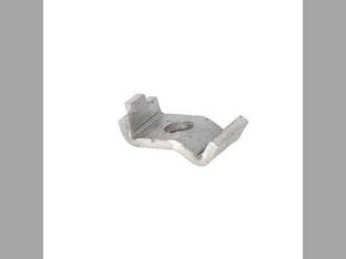 Choke or Fuel Shut Off Clip - Marvel Carburetors International 544 686 656 John Deere 2020 1520 2510 2030 4030 1020 2520 Case Oliver Allis Chalmers Massey Ferguson 165 135 Minneapolis Moline White
