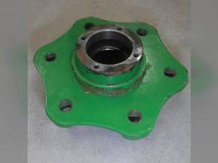 Used Front Wheel Hub John Deere 790 3005 770 670 M802816