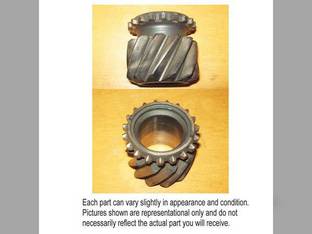 Used Pinion- Reverse Range Compatible with John Deere 4240 4040 4430 4230 4455 4320 4440 R63974