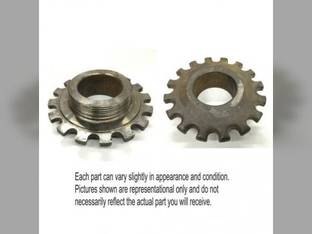 Used MFWD Hub Retainer John Deere 7710 7800 8110 7700 8200 8400 7410 8310 7720 7820 8100 7510 8210 8410 7810 7600 7420 8300 7920 7210 7610 R124404