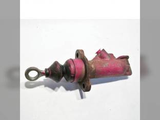 Used Brake Master Cylinder International 684 268 785 Hydro 84 585 784 454 484 885 574 685 584 385 485 258 674 884 278 2400A 248 527542R92