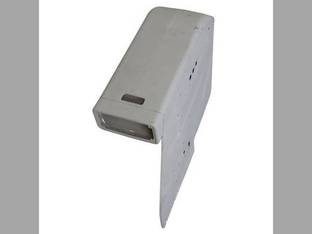 Fender - Right Hand International 884 684 Hydro 84 885 585 784 785 685 584 3123649R5 Case IH 585 884 885 685 3123649R5