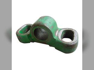 Used Wobble Box Clamp fits John Deere 200 213 215 216 218 220 222 224 230 810 812 814 816 818 820 918 920 922 925 1177 6622 230 810 H98780 H86917 H136758