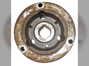 Used Fixed Cleaning Fan Drive Hub International 1440 1482 1480 1460 1420 1470 183333C1 Case IH 2188 2144 1644 2388 1666 2344 1660 2577 1688 1620 7088 2366 2166 1680 1682 1670 2588 1640