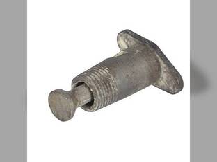 Engine Oil Level Petcock International C W12 W30 W6 Super C O6 F20 Super M M Super A 15-30 I4 F30 10-20 I6 Super W6 W9 F12 22-36 A F14 O4 Super H H Super W4 B 1998TA