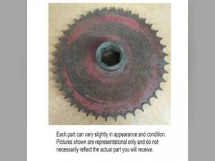 Used Feeder Reverser Sprocket Case IH 2166 1660 2577 1688 1644 2388 1666 2344 2377 1680 2188 2144 1620 2366 1682 1670 2588 1640 International 1460 1420 1480 1440 1329720C1 1329720C2