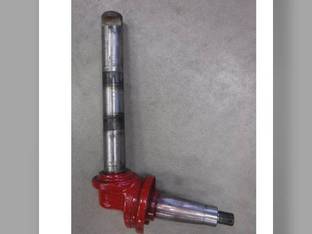 Used Spindle - Left Hand fits International 560 706 756 806 826 856 1026 1206 1256 544 656 383912R92 370791R91