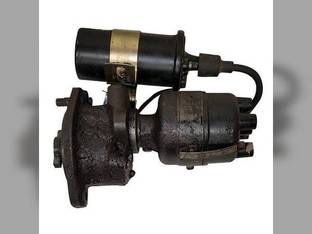 Used Distributor with base less tach drive International C 350 W6 130 424 Super C 444 340 2444 2504 450 404 Cub Super M M Super A 240 140 300 200 504 230 W4 400 2424 H B 100 A 330 Super MTA Super H