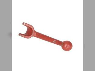 Lift Arm Crank Handle International 130 666 2656 1256 2826 1466 2856 766 Hydro 86 1066 1206 100 2706 Hydro 100 2806 1566 Hydro 70 806 2504 1456 826 706 544 686 140 504 966 2756 21256 756 606 1468 656