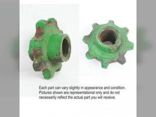 Used Elevator Chain Sprocket John Deere 9510 9650 CTS 9880 9860 9640 9660 9600 9560 9450 9500 9410 9610 9400 9550 9750 H133143