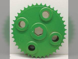 Used Pickup Cylinder Spider - LH Compatible with John Deere 458 558 457 448 557 547 567 467 568 468 447 CC47505