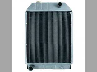 Radiator New Holland L779 L785 L783 L784 9619995